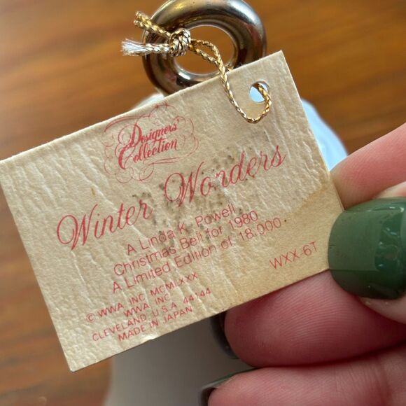 Designers' Collection Winter Wonders Christmas Bell 1980 Bunny Rabbits Vintage - Picture 4 of 6